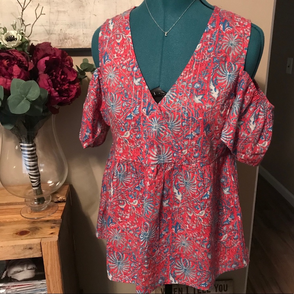 Lucky Brand cold shoulder top